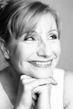 Liz Comport
